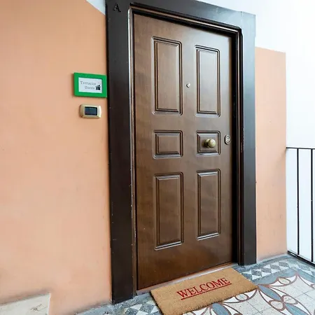 Guesthost - Terrazza Dante Bright 巴里