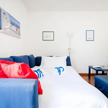 Guesthost - Terrazza Dante Bright Appartement