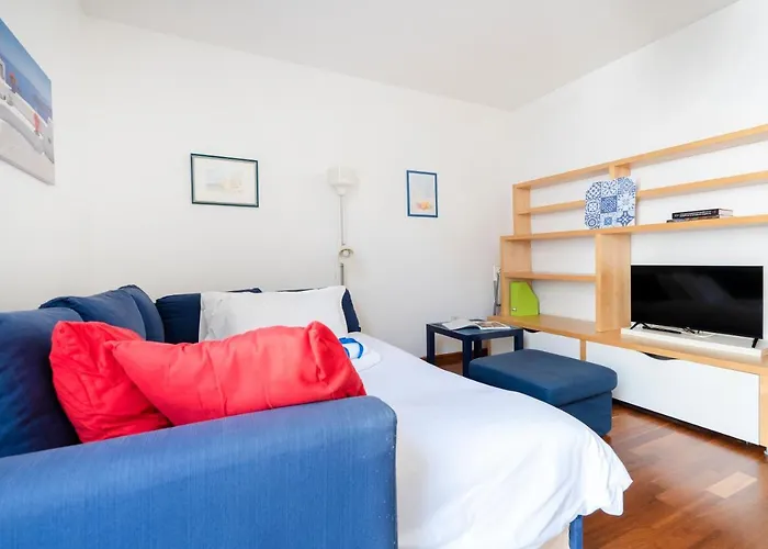 Guesthost - Terrazza Dante Bright