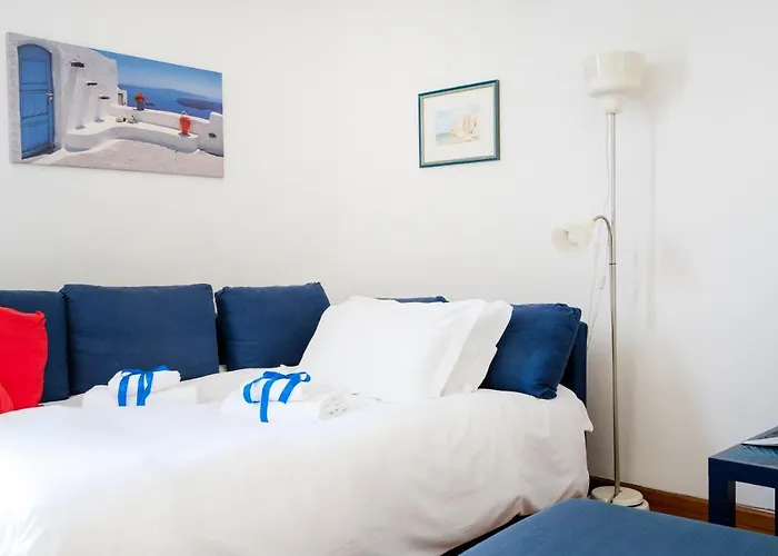 Guesthost - Terrazza Dante Bright Appartement *